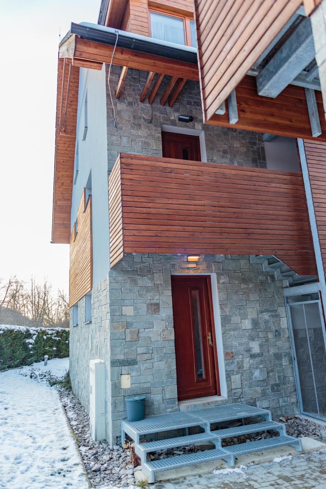 Apartman Myto Myto pod Dumbierom Luaran gambar